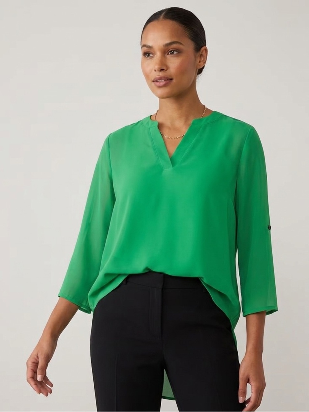 Chaus Emerald V-Neck 3/4 Sleeve Blouse